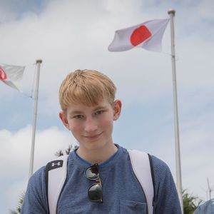 Meet your Posher, Grifyn